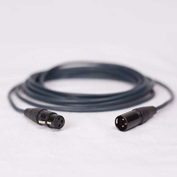 L6 LINK Cable: Medium